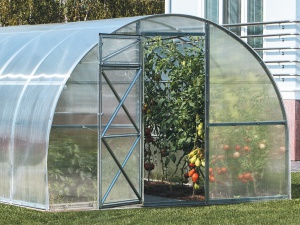 Zahradní skleník z polykarbonátu Trjoska 6 mm - 6 x 3 m Zahradní skleník z polykarbonátu Trjoska 6 mm - 6 x 3 m