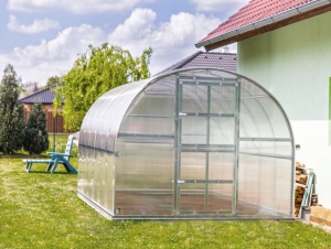 Zahradní skleník z polykarbonátu Gardentec Classic - 6 x 3 m Zahradní skleník z polykarbonátu Gardentec Classic - 6 x 3 m